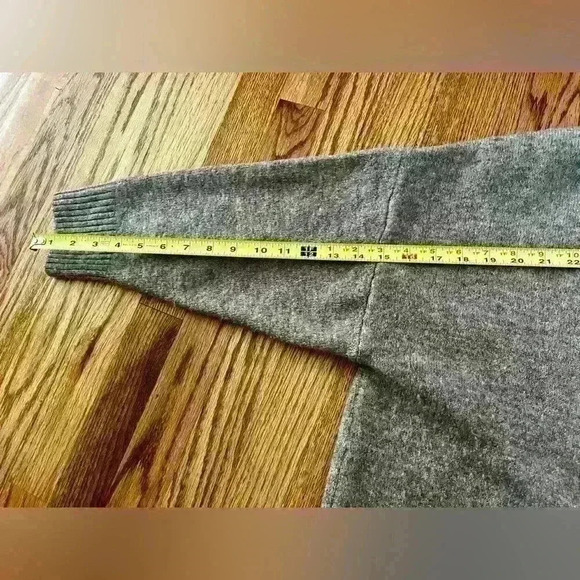 MANGO - OVERSIZED CARDIGAN. WOOL BLEND. SMALL. EMBROIDERED POCKETS - Picture 6 of 11